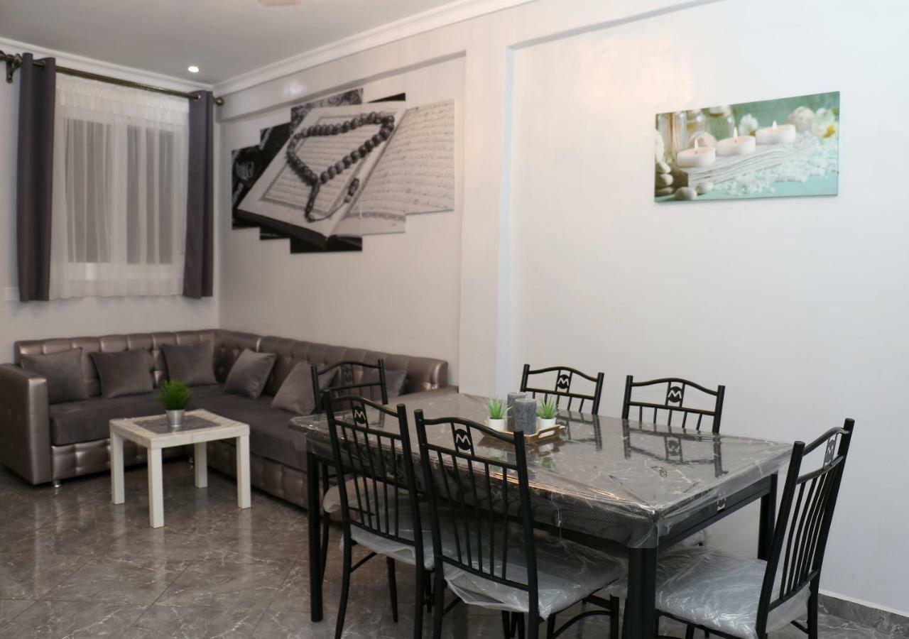 Apartment Ayoub -For Families Only- Nador Buitenkant foto